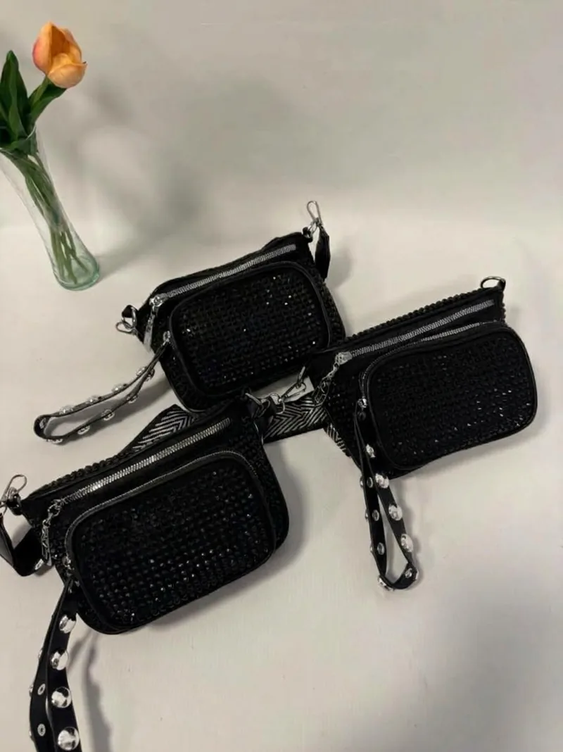 Riñonera Strass Negro