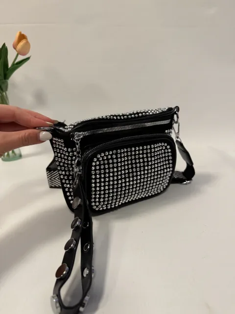 Riñonera Strass Plateado